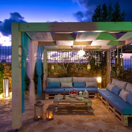 Villa Azzuro With Private Pool By Estia Hersonissos (Crete)